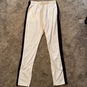 Fashion Nova tapered joggers